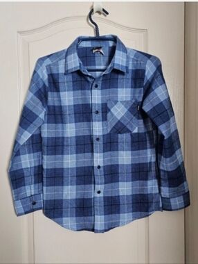 Hurley Boys Blue Plaid Button-Down Shirt Sz M